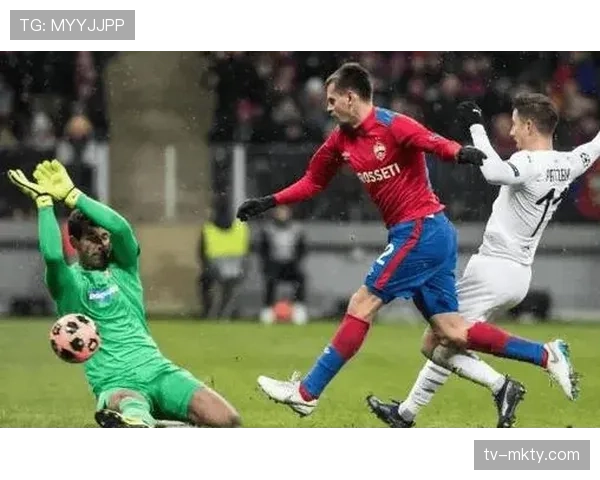 佛罗伦萨欧协联客场稳健 攻防表现优于联赛