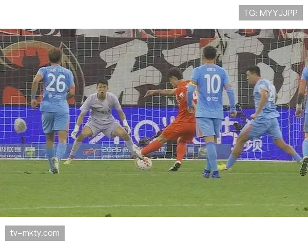 上海海港主场绝杀云南玉昆 加布里埃尔直塞助攻王燊超